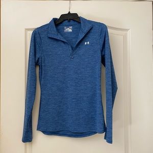 Women’s Size Small Under Armour Top